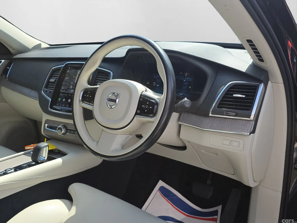 Volvo XC90 SUV, Petrol Plug-in Hybrid, 2023, Black