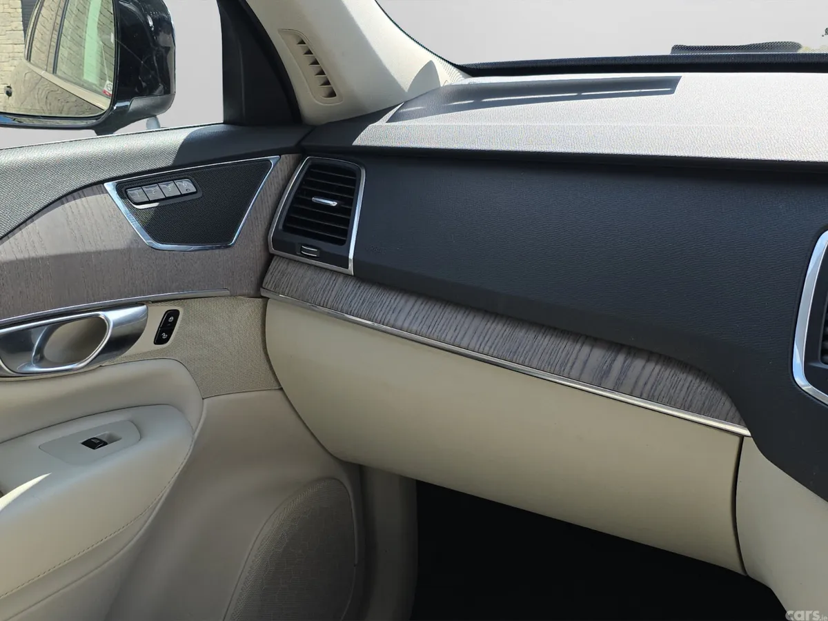 Volvo XC90 SUV, Petrol Plug-in Hybrid, 2023, Black