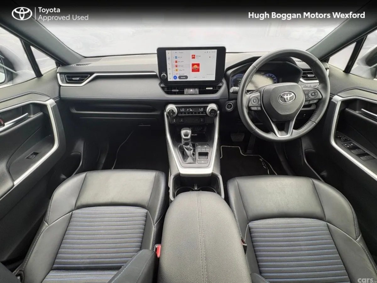 Toyota RAV4 SUV, Petrol Hybrid, 2024, White