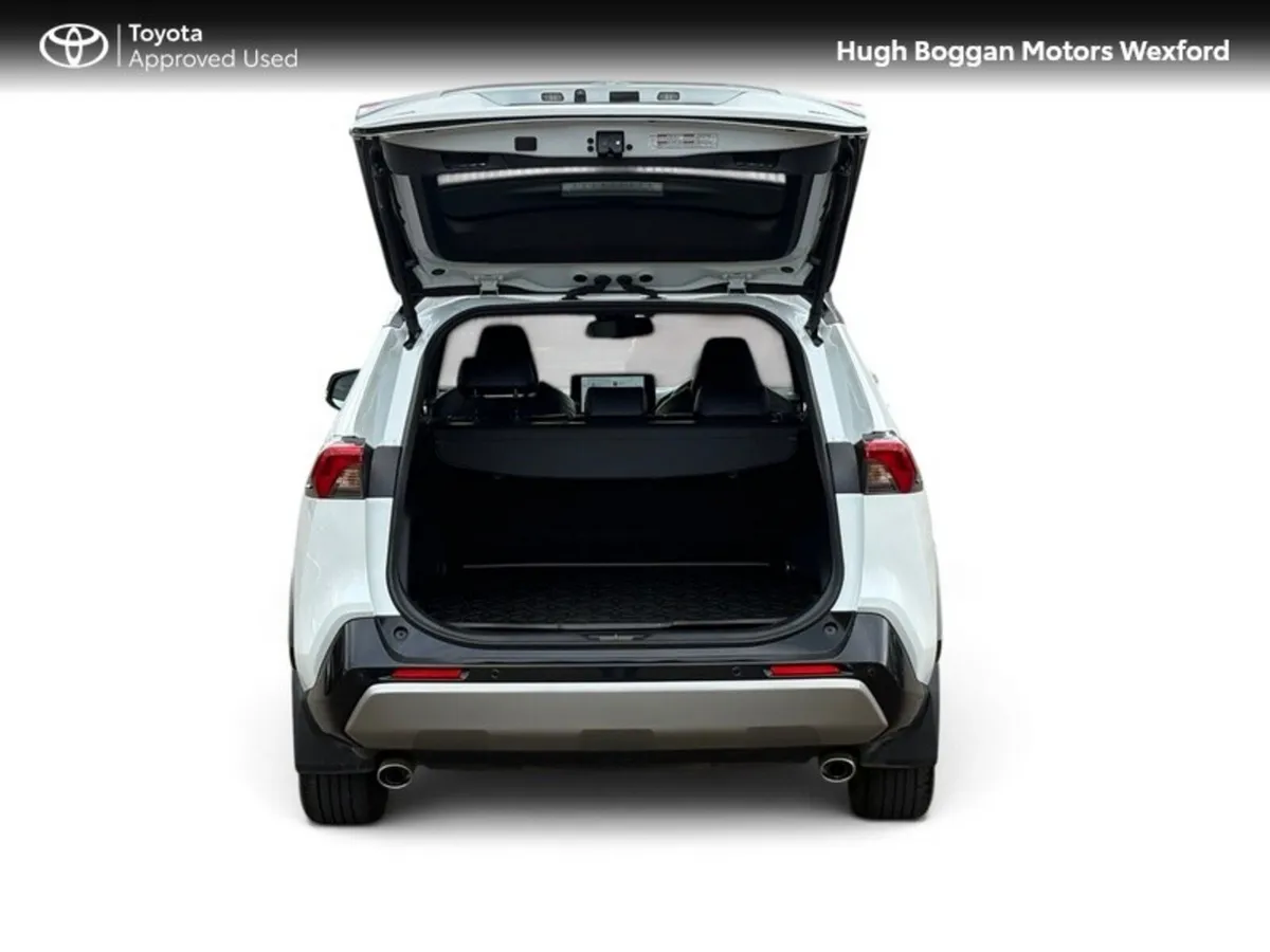 Toyota RAV4 SUV, Petrol Hybrid, 2024, White