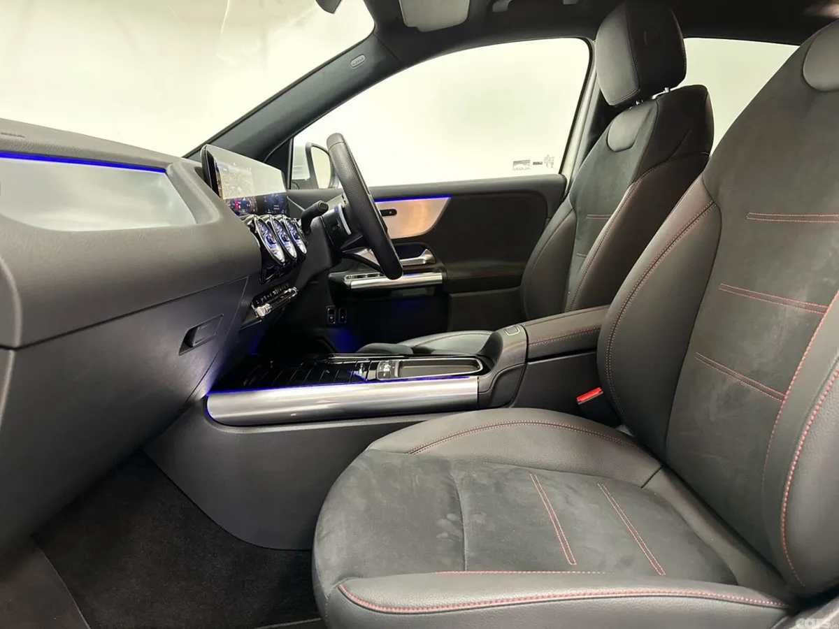 Mercedes-Benz GLA SUV, Petrol Plug-in Hybrid, 2025, White