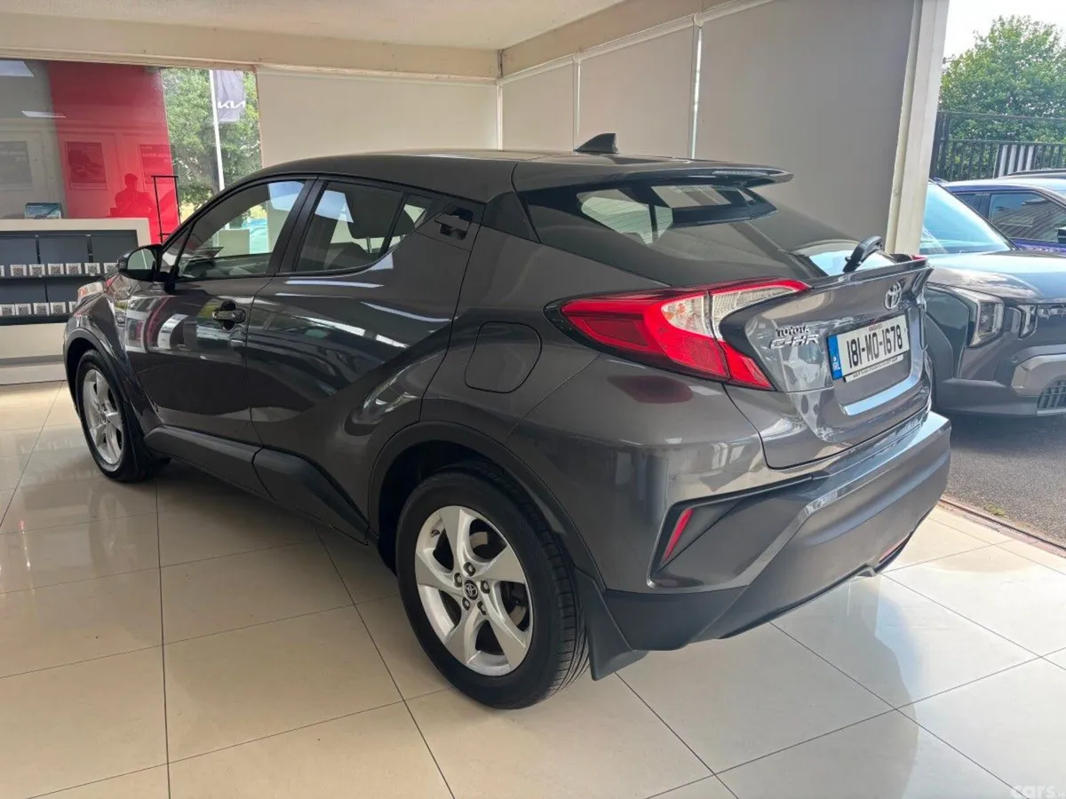 Toyota C-HR SUV, Petrol Hybrid, 2018, Grey