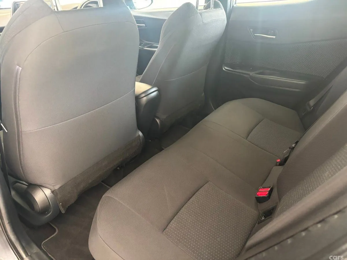 Toyota C-HR SUV, Petrol Hybrid, 2018, Grey
