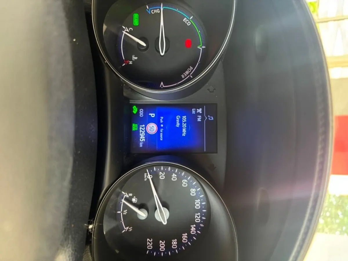 Toyota C-HR SUV, Petrol Hybrid, 2018, Grey