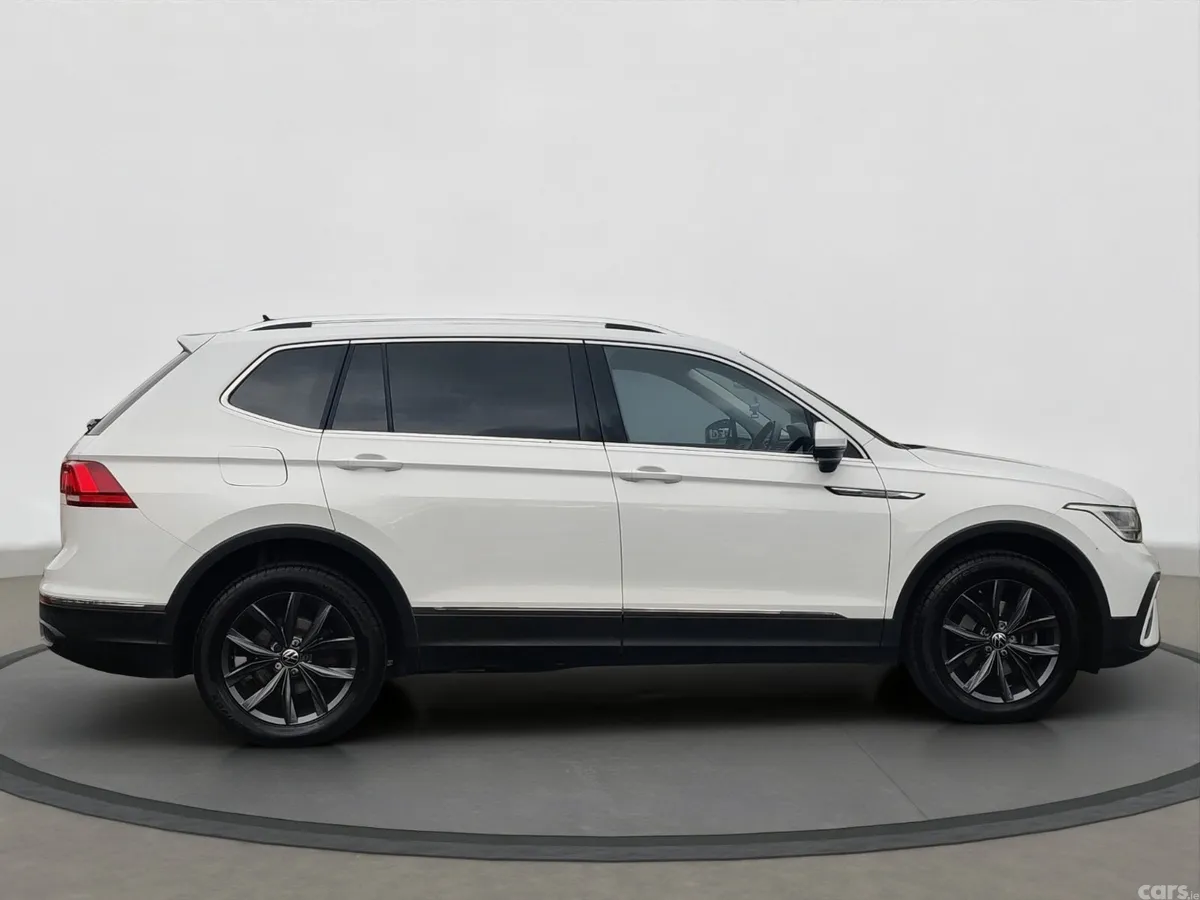 Volkswagen Tiguan Allspace SUV, Diesel, 2022, White