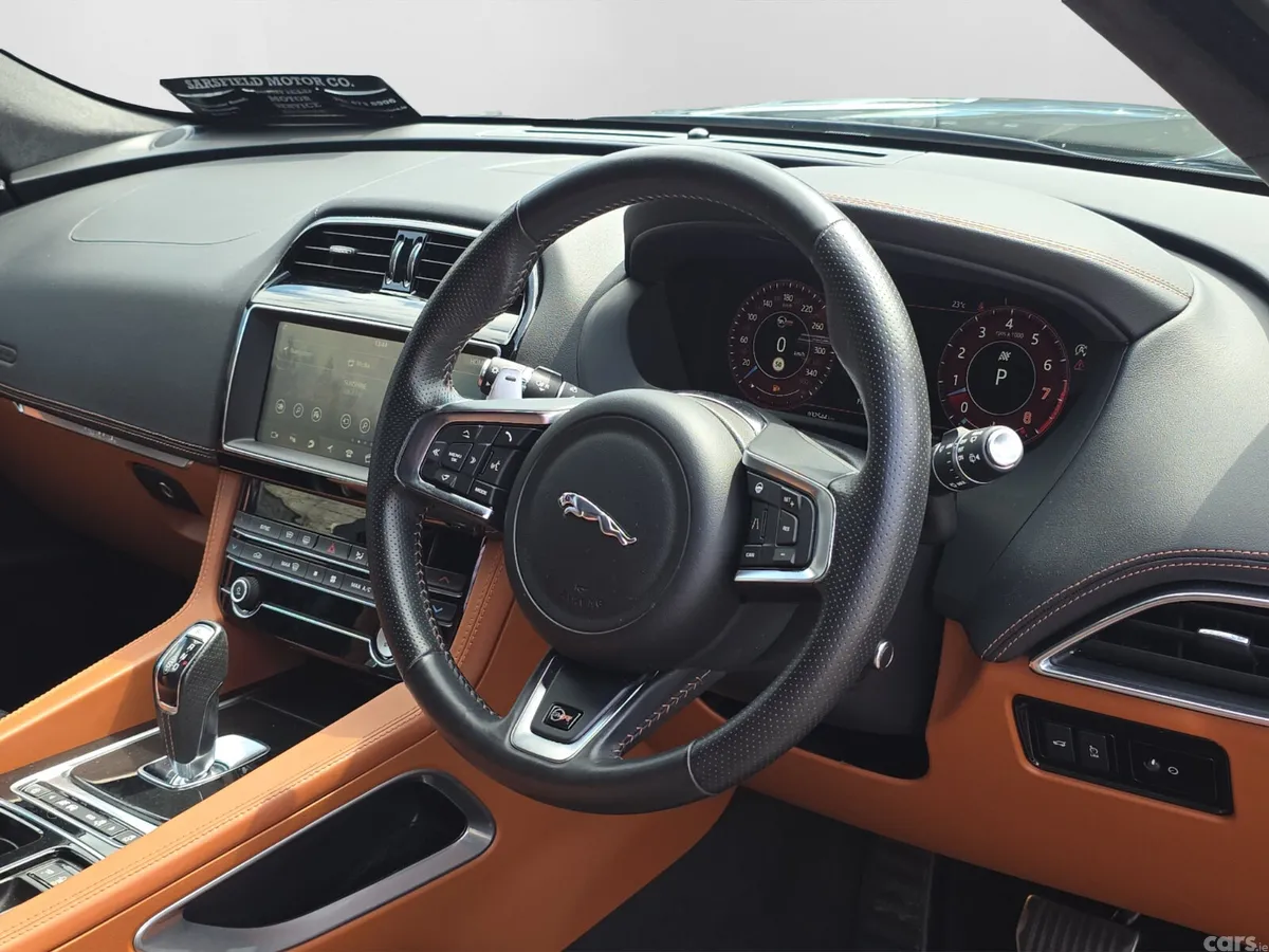 Jaguar F-Pace SUV, Petrol, 2019, Black