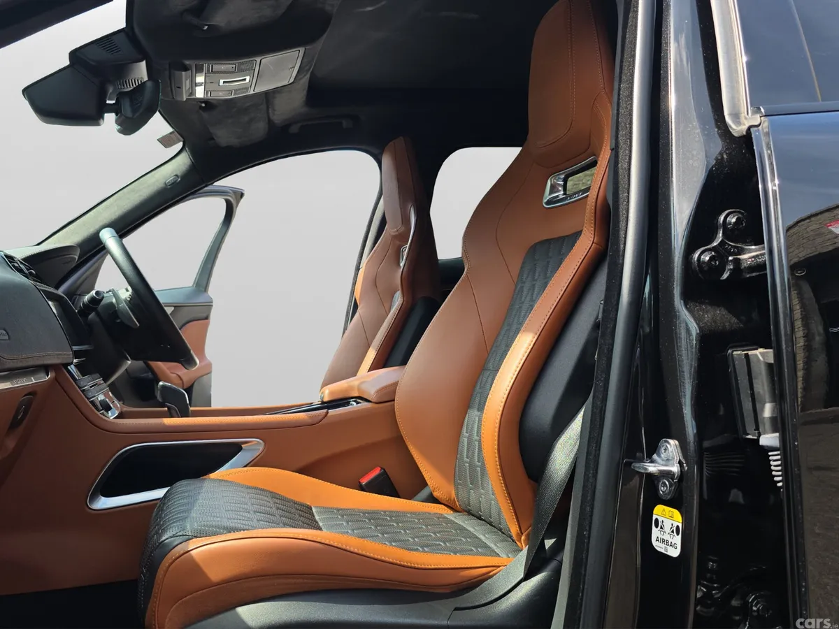 Jaguar F-Pace SUV, Petrol, 2019, Black