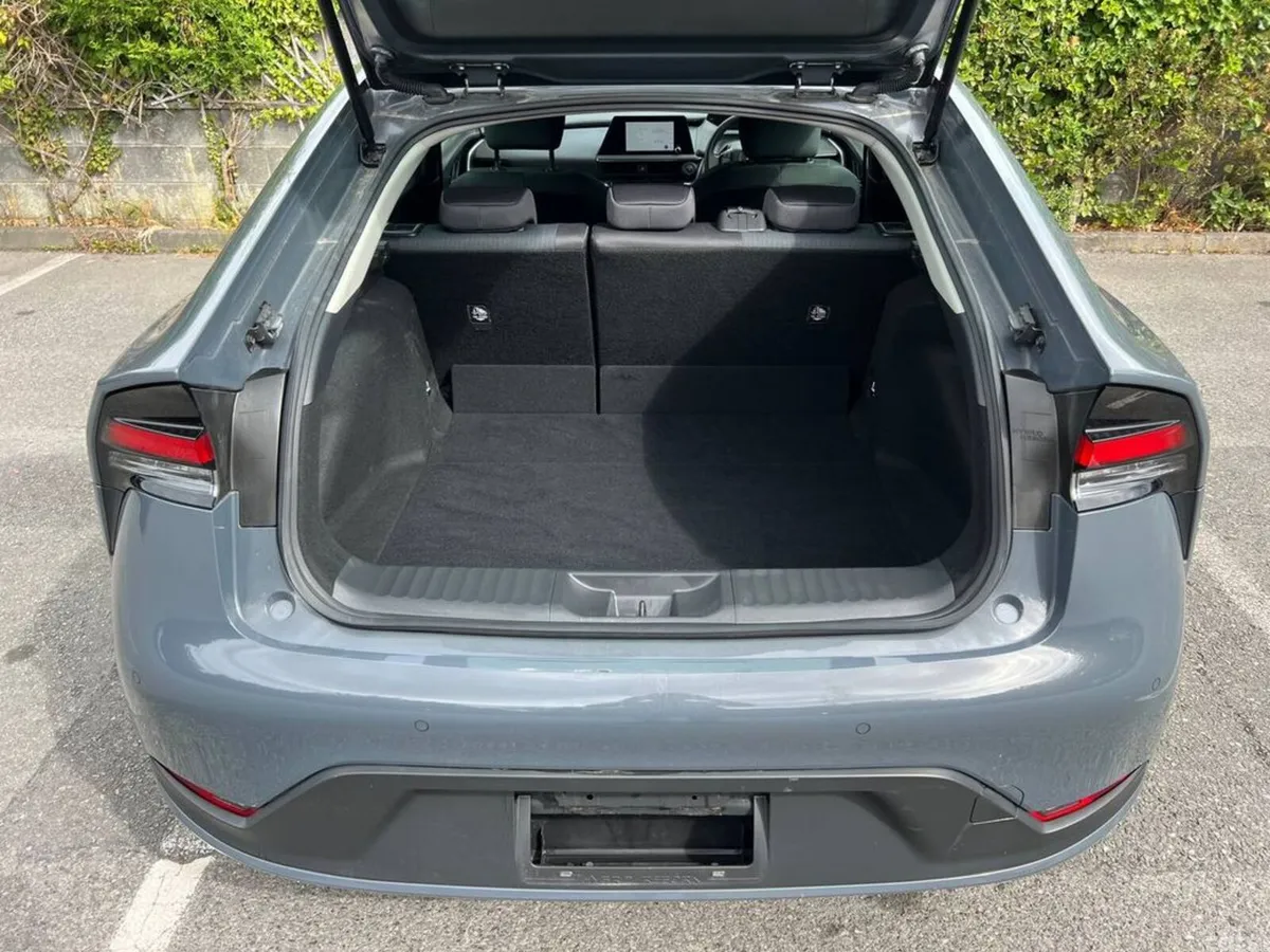Toyota Prius Saloon, Petrol Hybrid, 2024, Grey