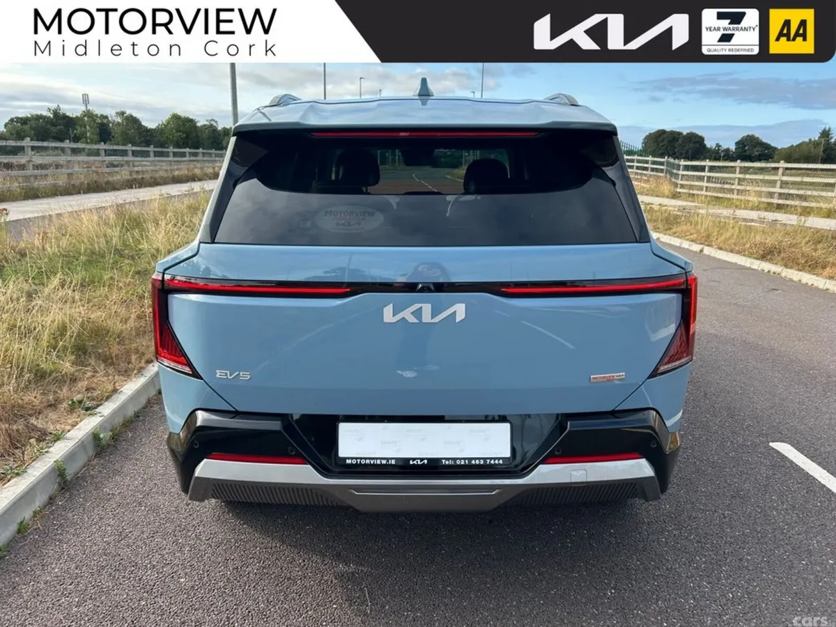 Kia EV5 SUV, Electric, 2027, Blue