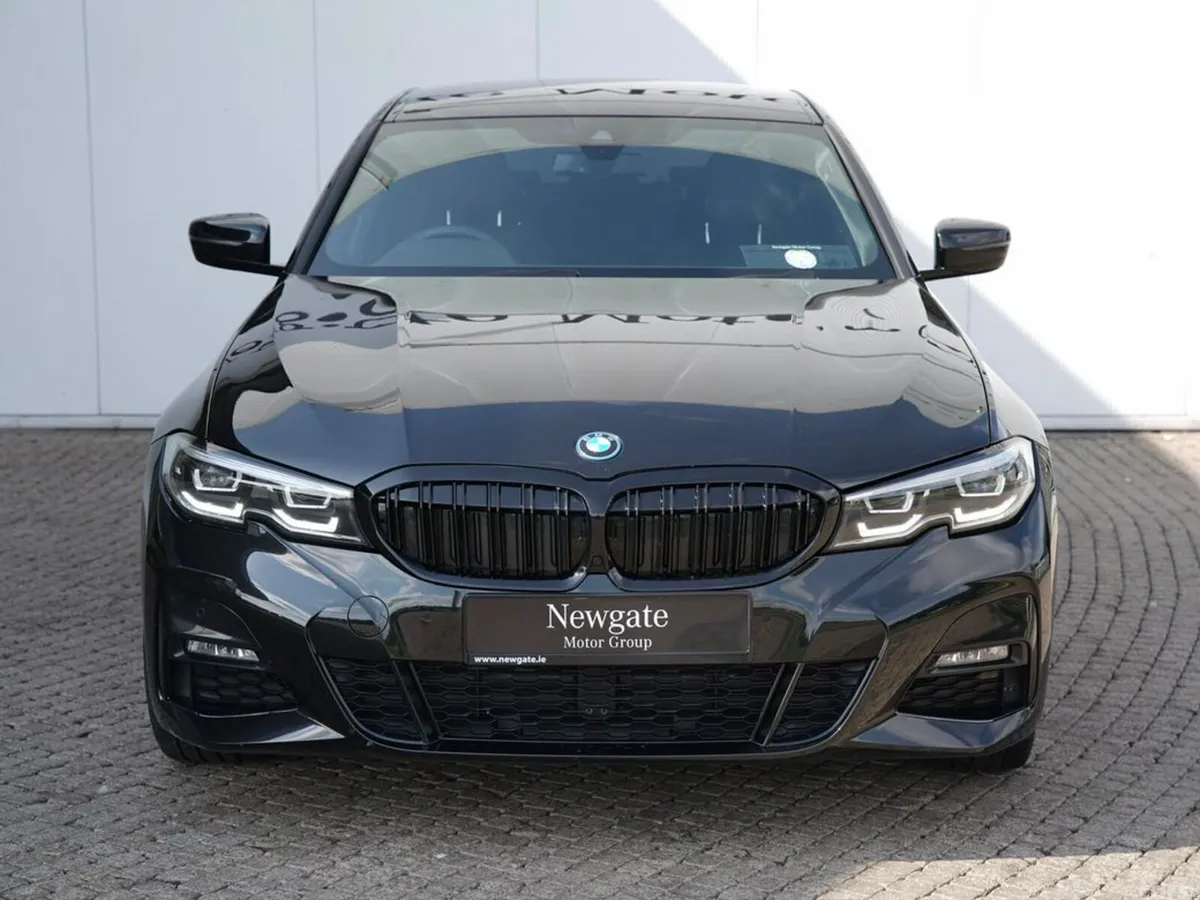 BMW 3-Series Saloon, Petrol Plug-in Hybrid, 2022, Black