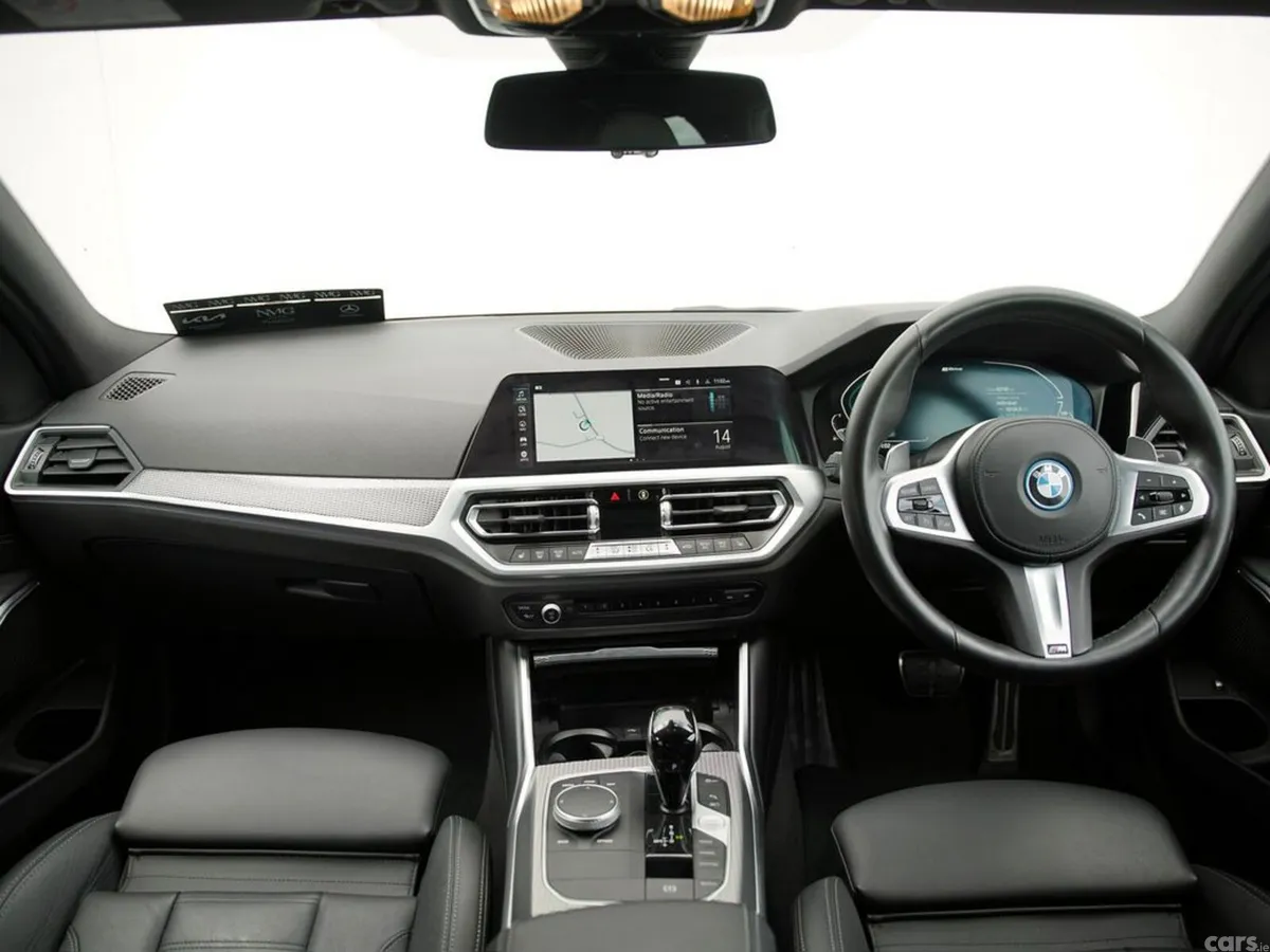 BMW 3-Series Saloon, Petrol Plug-in Hybrid, 2022, Black