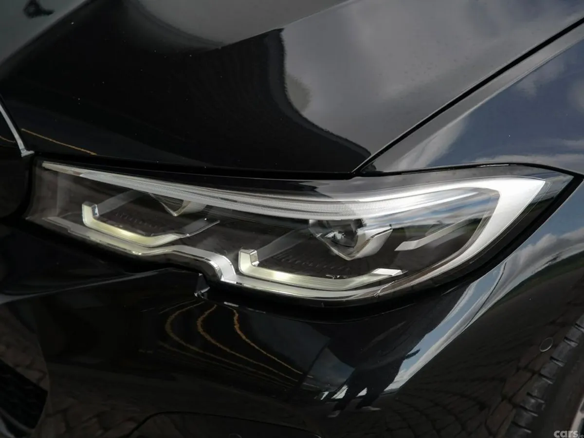 BMW 3-Series Saloon, Petrol Plug-in Hybrid, 2022, Black