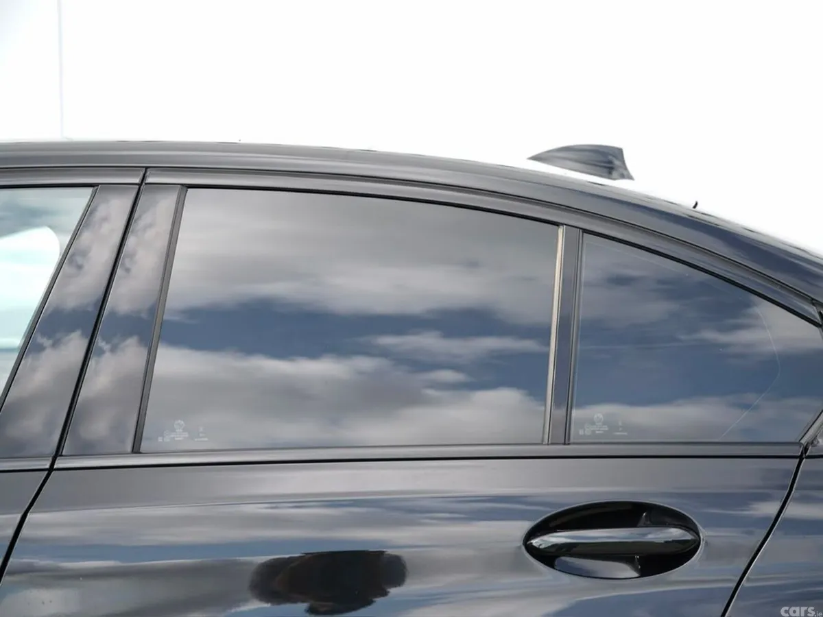 BMW 3-Series Saloon, Petrol Plug-in Hybrid, 2022, Black