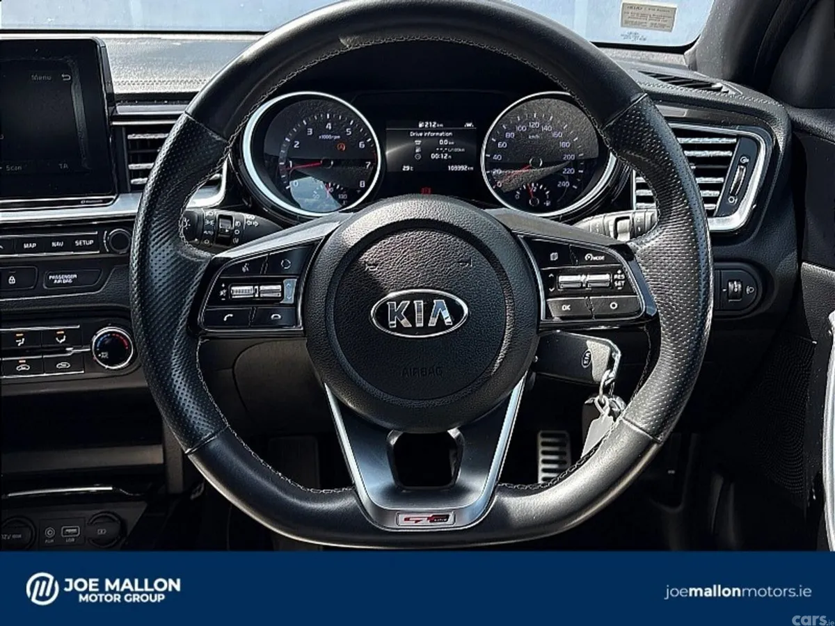 Kia Ceed Hatchback, Petrol, 2020, Blue