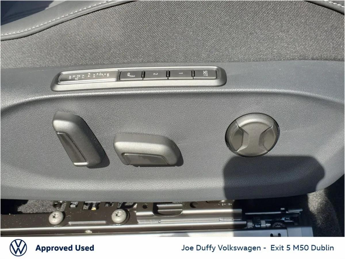 Volkswagen ID.7 Hatchback, Electric, 2026, Red