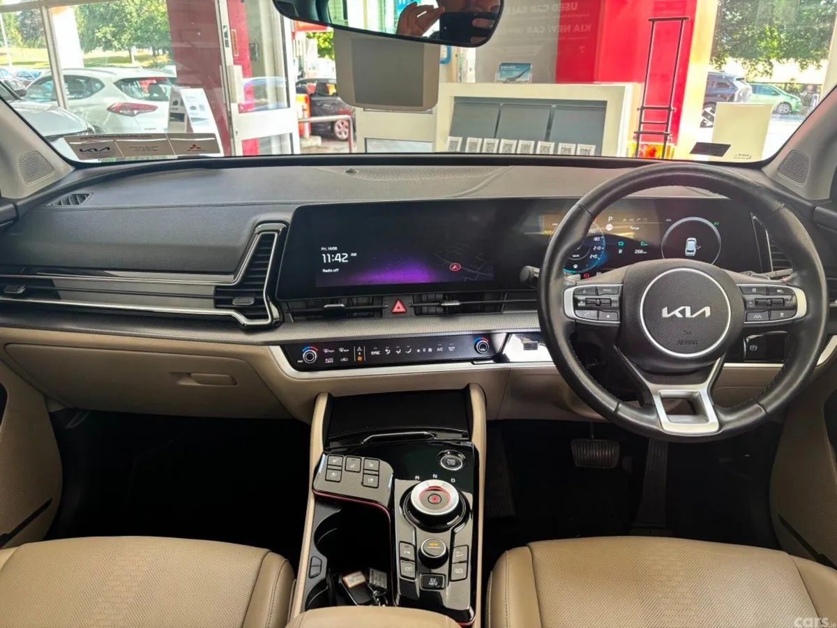 Kia Sportage SUV, Petrol Plug-in Hybrid, 2023, Black