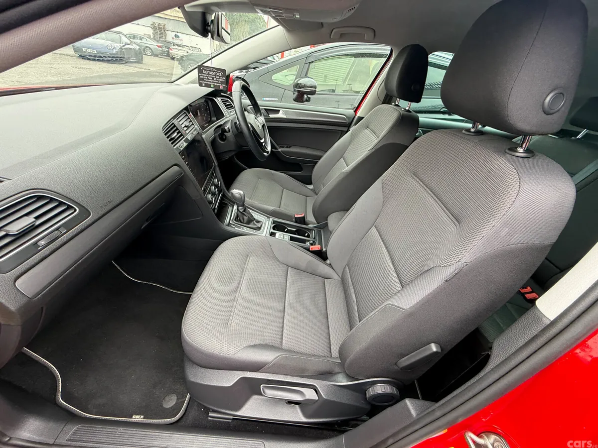 Volkswagen Golf Hatchback, Petrol, 2019, Red