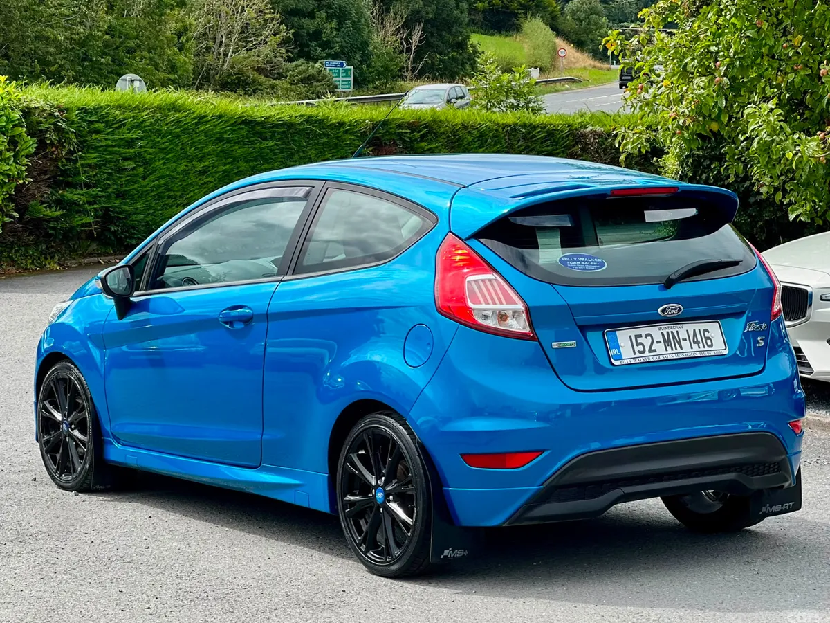 Ford Fiesta Hatchback, Petrol, 2015, Blue
