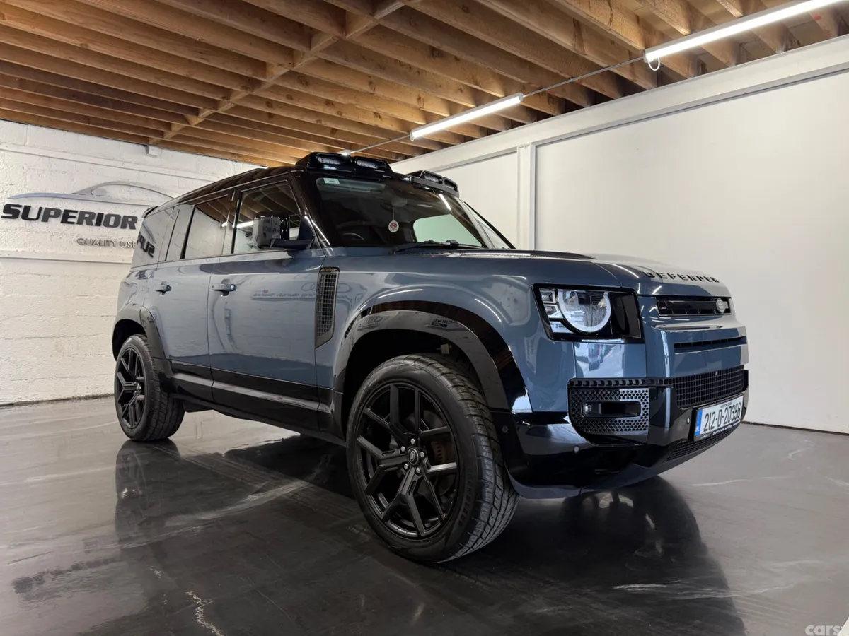 Land Rover Defender SUV, Diesel, 2021, Blue