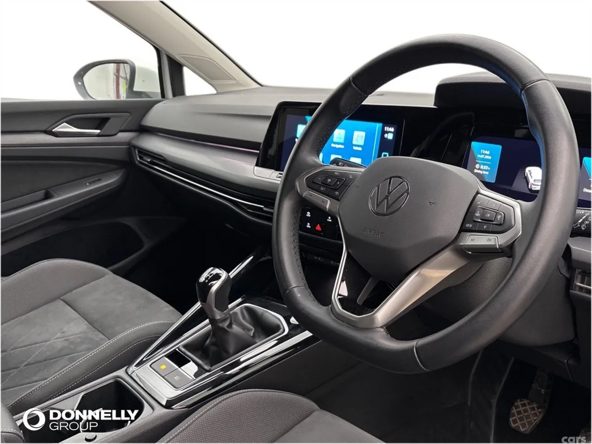 Volkswagen Golf Hatchback, Petrol, 2023, White
