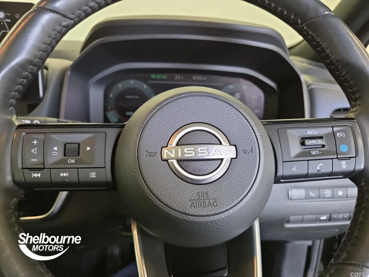 Nissan Qashqai Hatchback, Petrol, 2023, Black