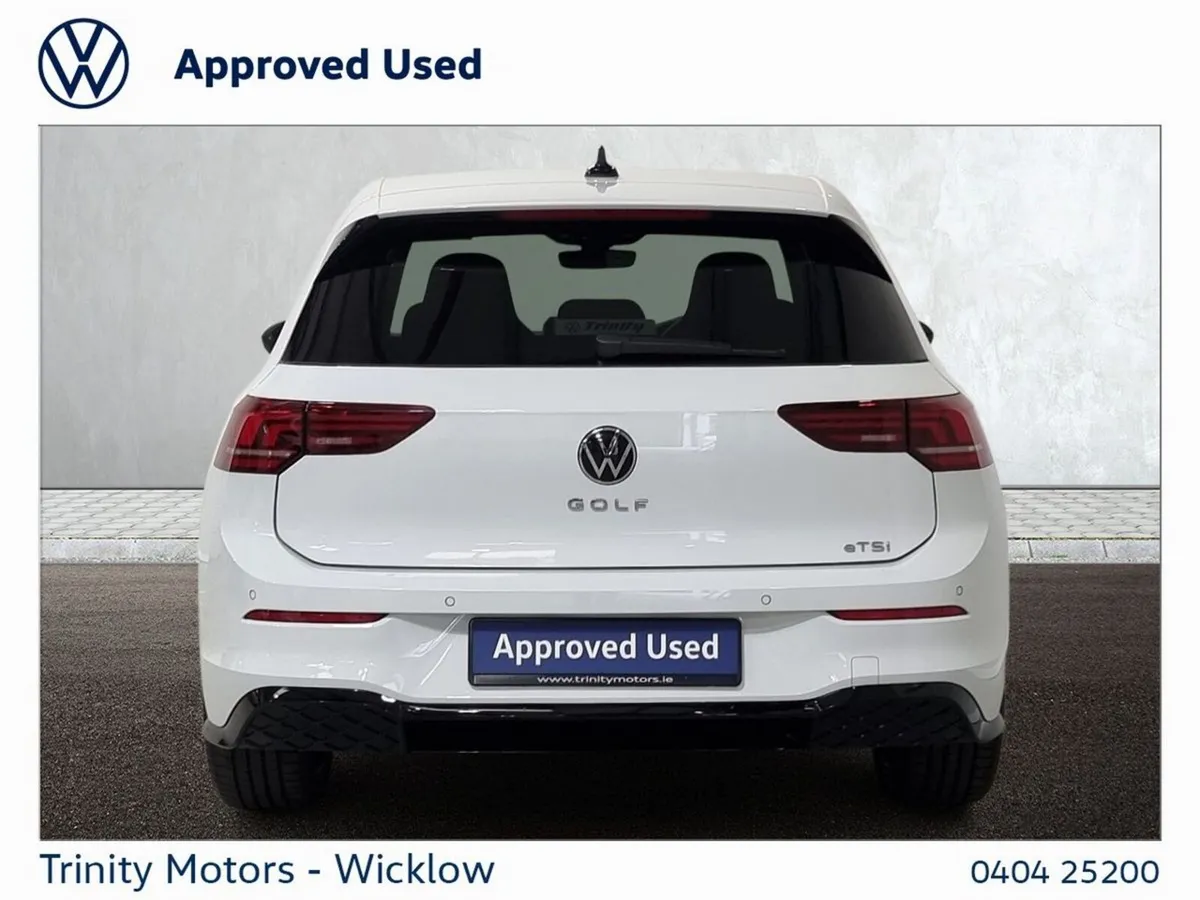 Volkswagen Golf Estate, Petrol, 2026, White