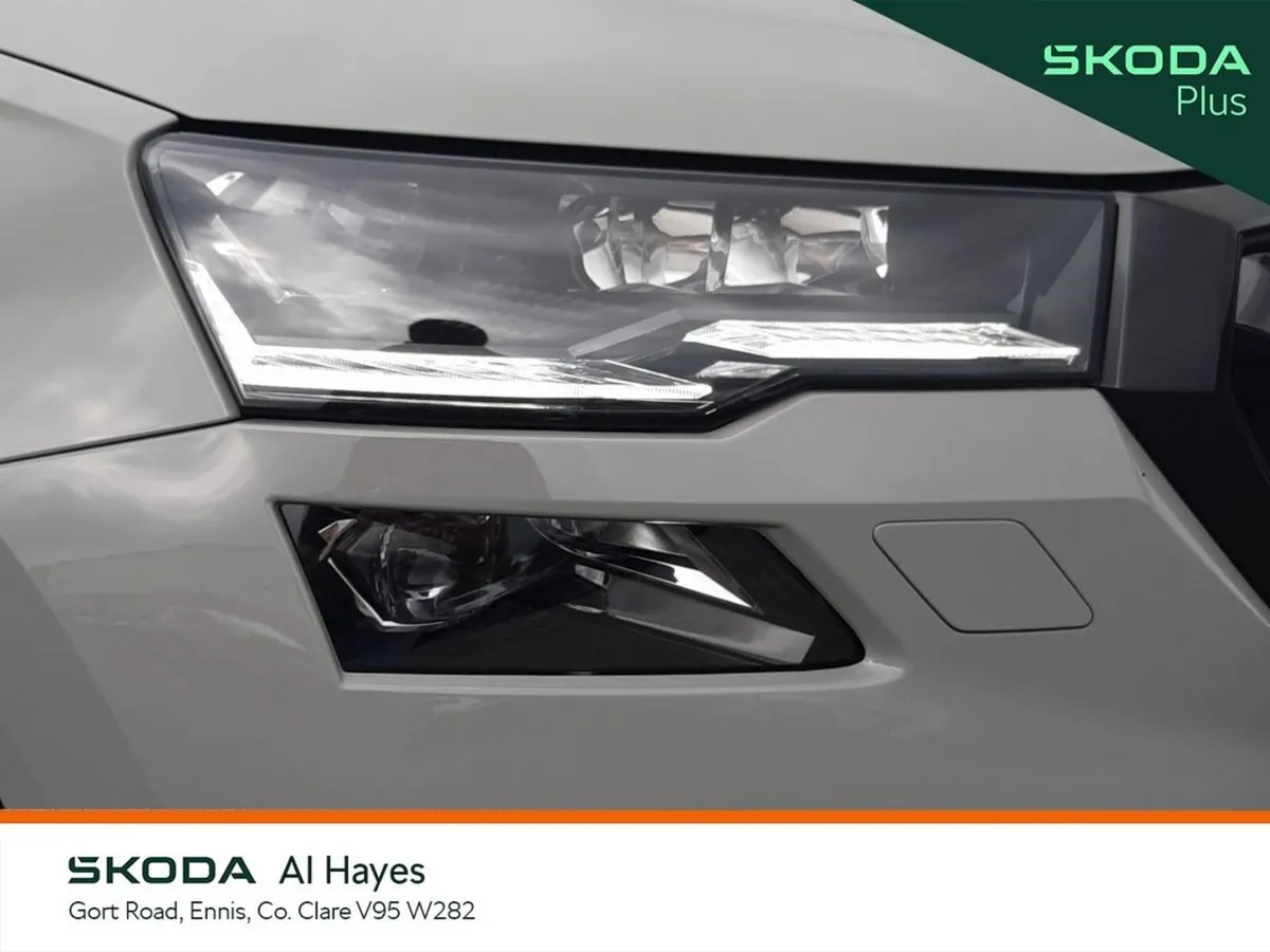 Skoda Karoq SUV, Diesel, 2026, Grey