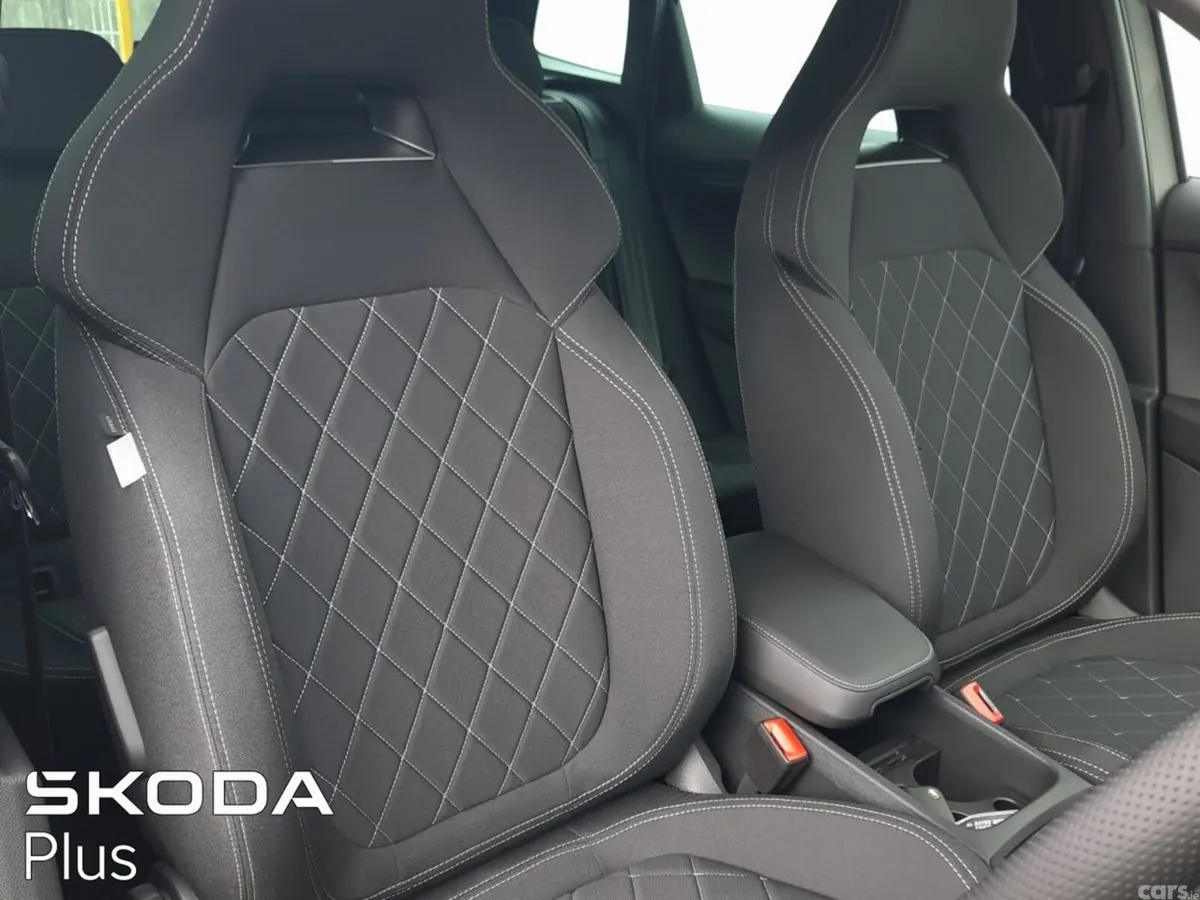 Skoda Karoq SUV, Diesel, 2026, Grey