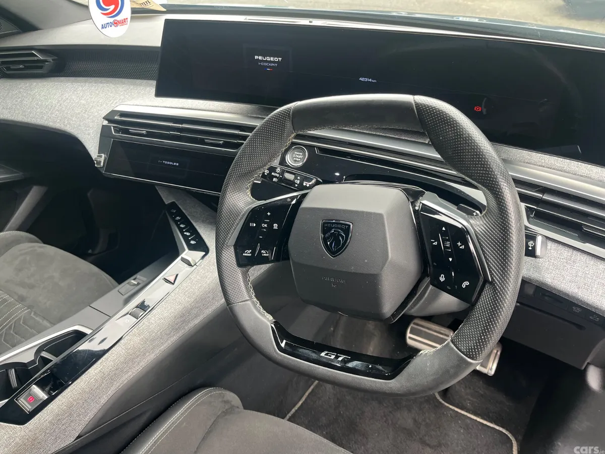 Peugeot 3008 MPV, Petrol Hybrid, 2024, Blue