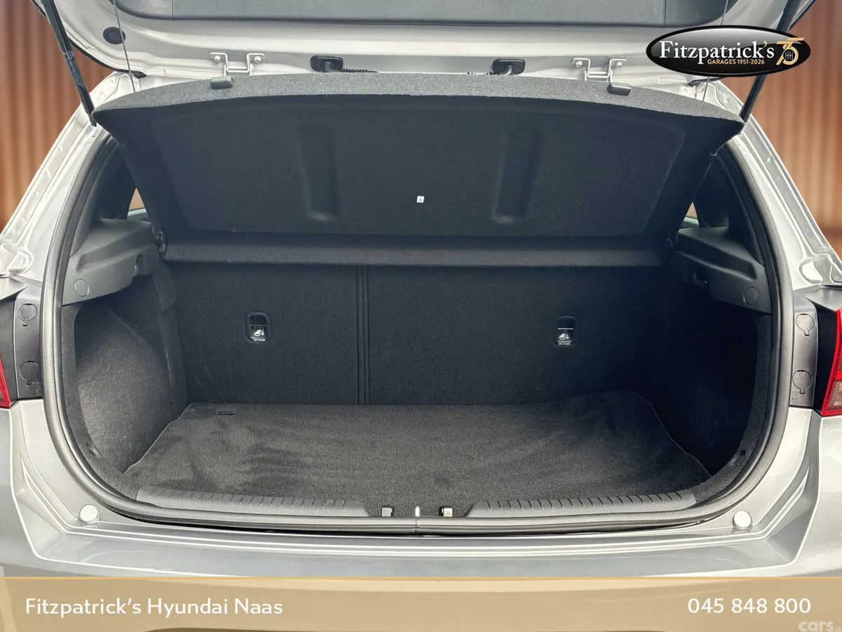 Hyundai i30 Hatchback, Petrol, 2026, Grey