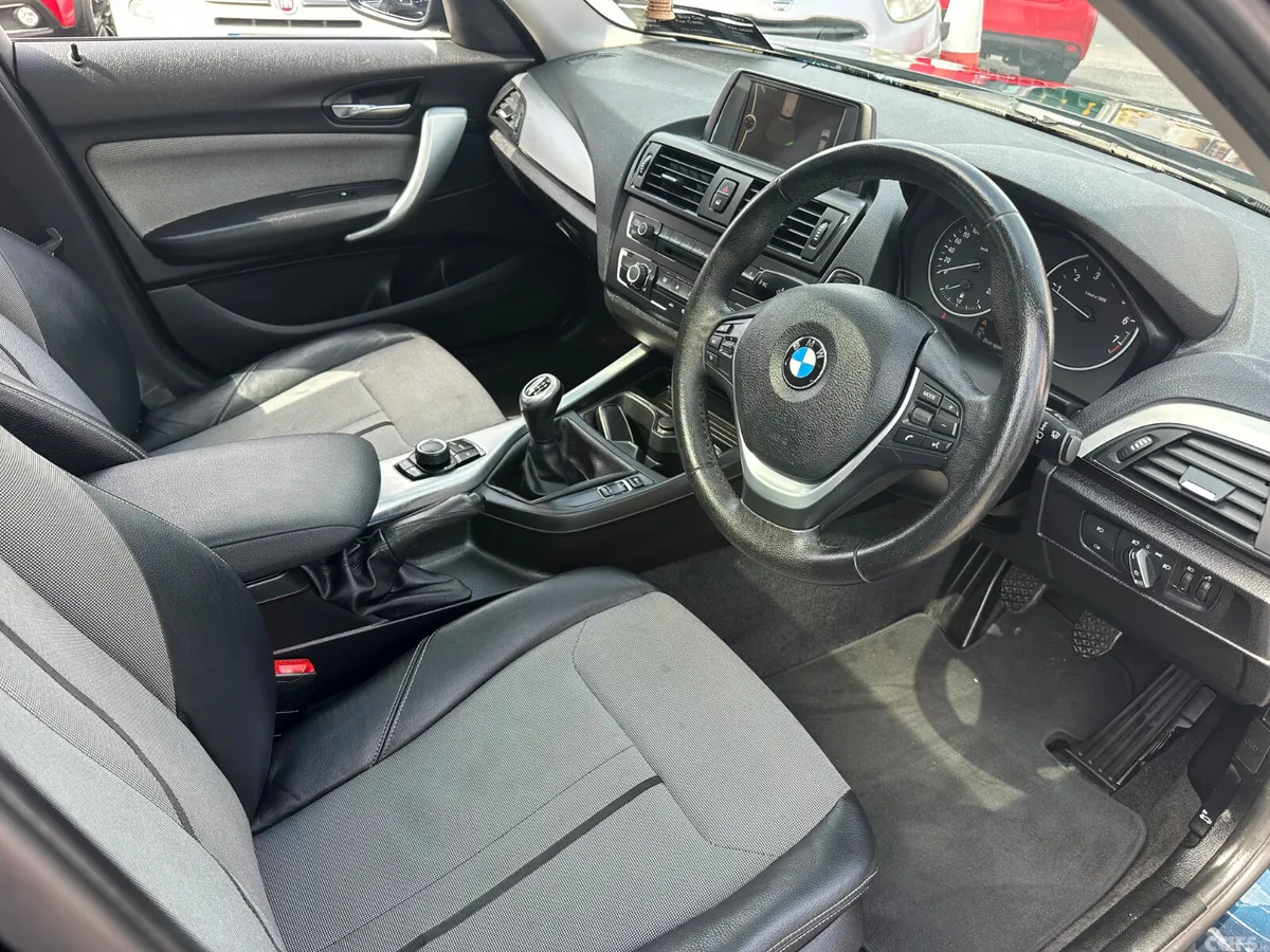 BMW 1-Series Hatchback, Petrol, 2012, Blue
