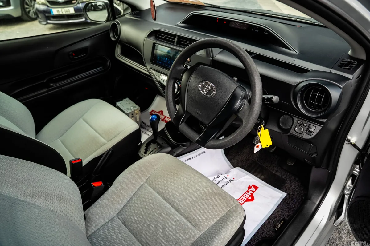 Toyota Aqua Hatchback, Petrol Hybrid, 2021, Silver