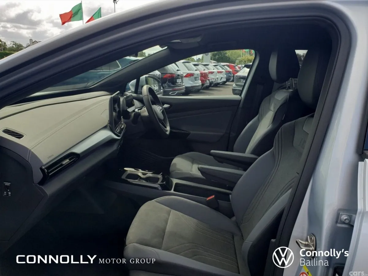 Volkswagen ID.4 SUV, Electric, 2027, Silver