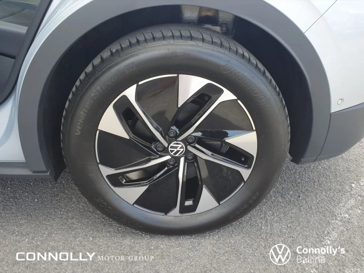 Volkswagen ID.4 SUV, Electric, 2027, Silver