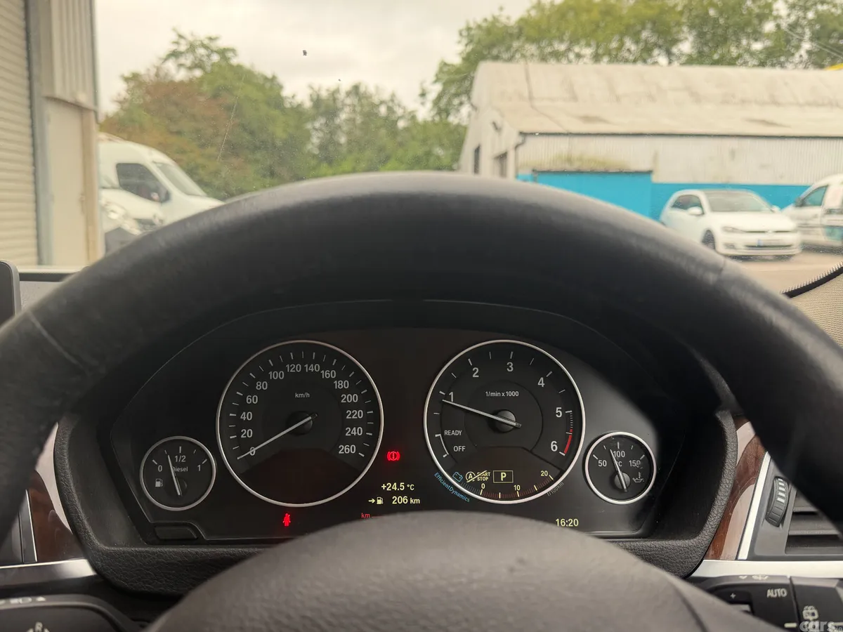 BMW 3-Series Estate, Diesel, 2019, White