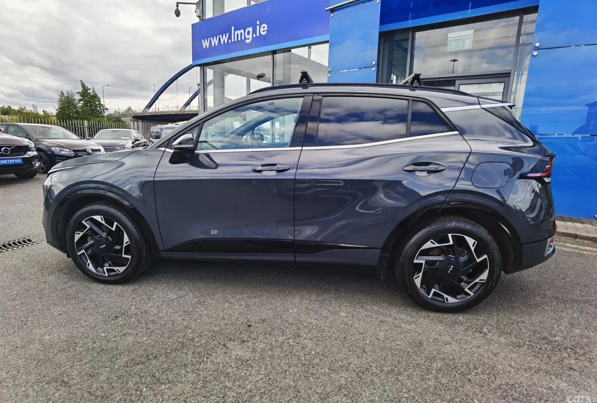 Kia Sportage SUV, Petrol Plug-in Hybrid, 2023, Grey