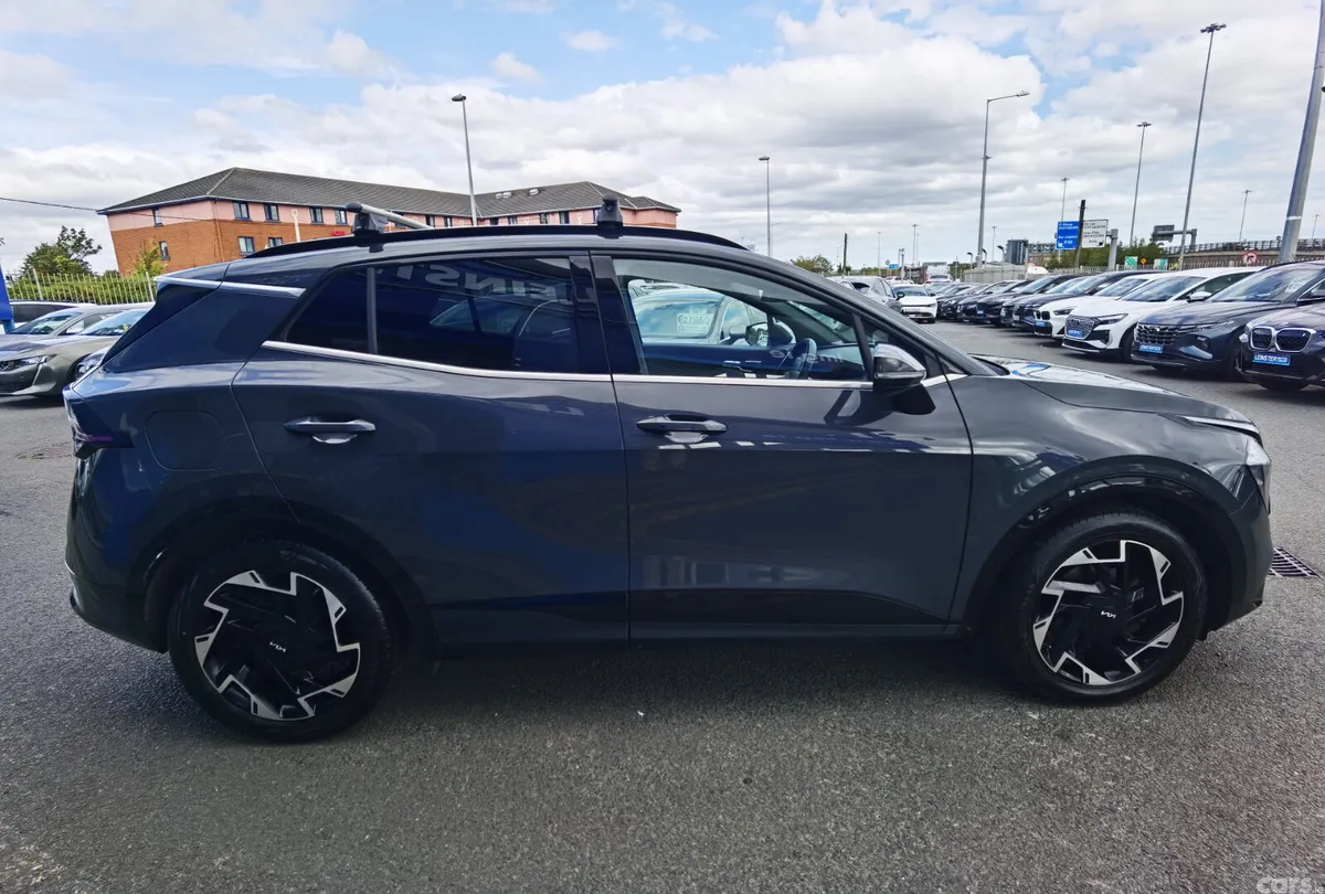Kia Sportage SUV, Petrol Plug-in Hybrid, 2023, Grey