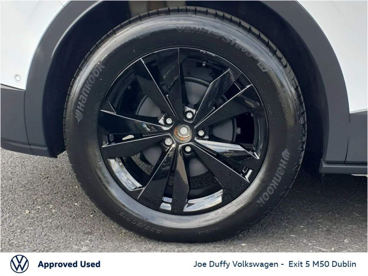 Volkswagen ID.4 Estate, Electric, 2026, White