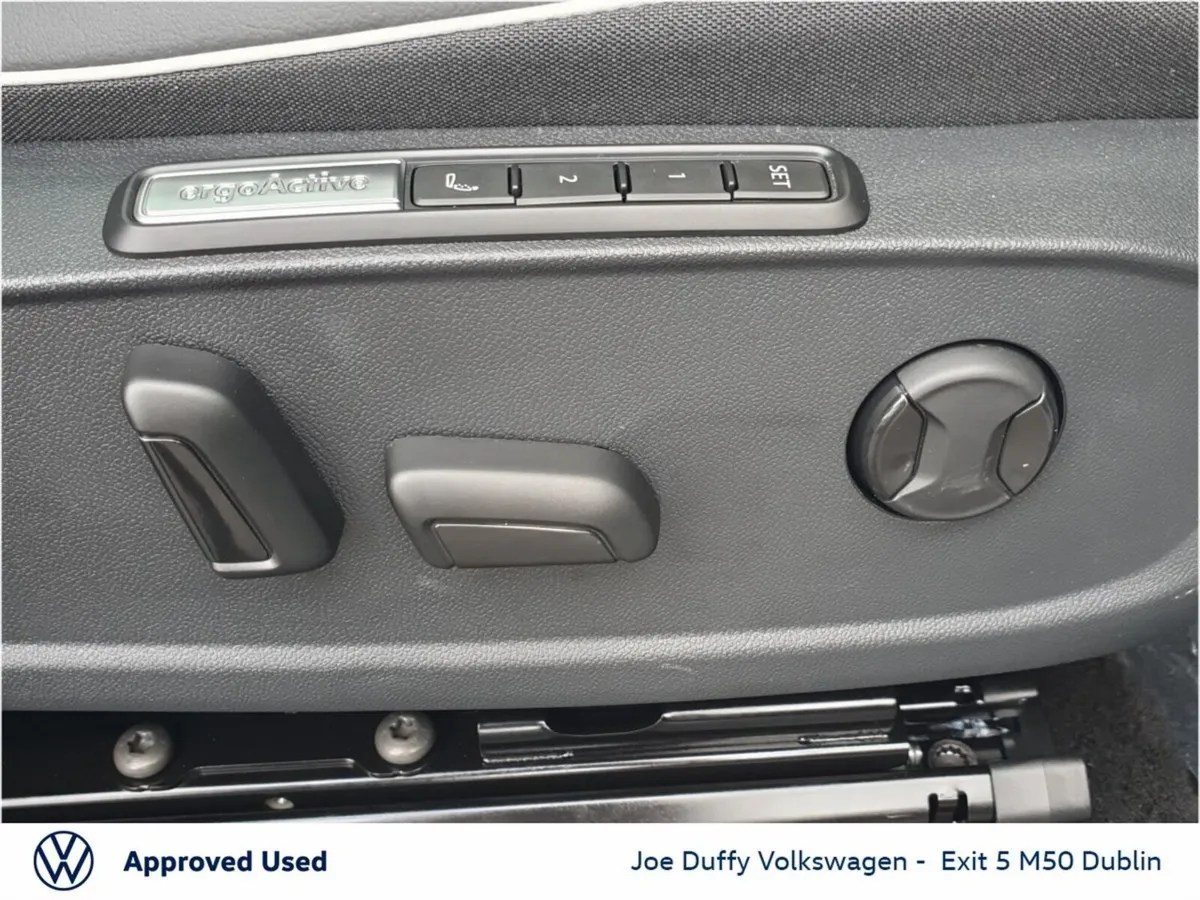 Volkswagen ID.4 Estate, Electric, 2026, White