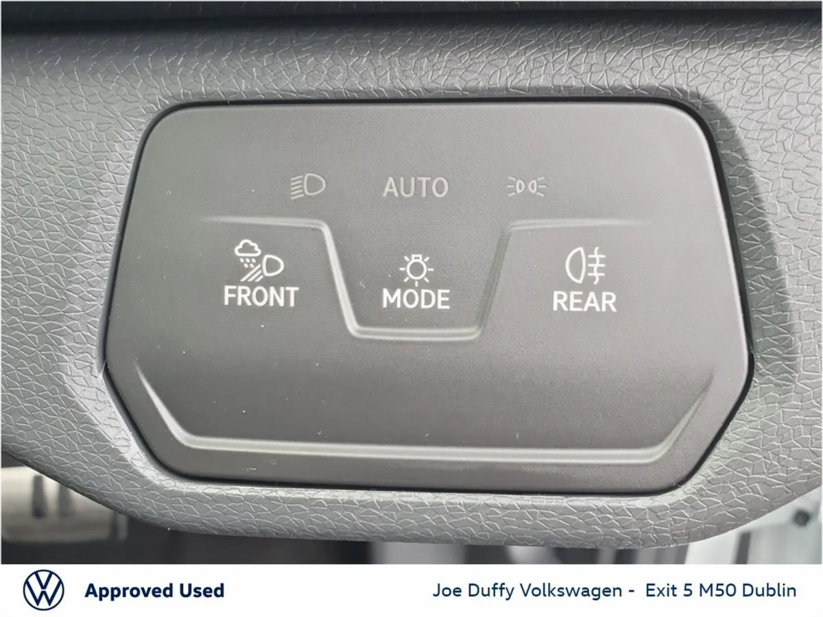 Volkswagen ID.4 Estate, Electric, 2026, White