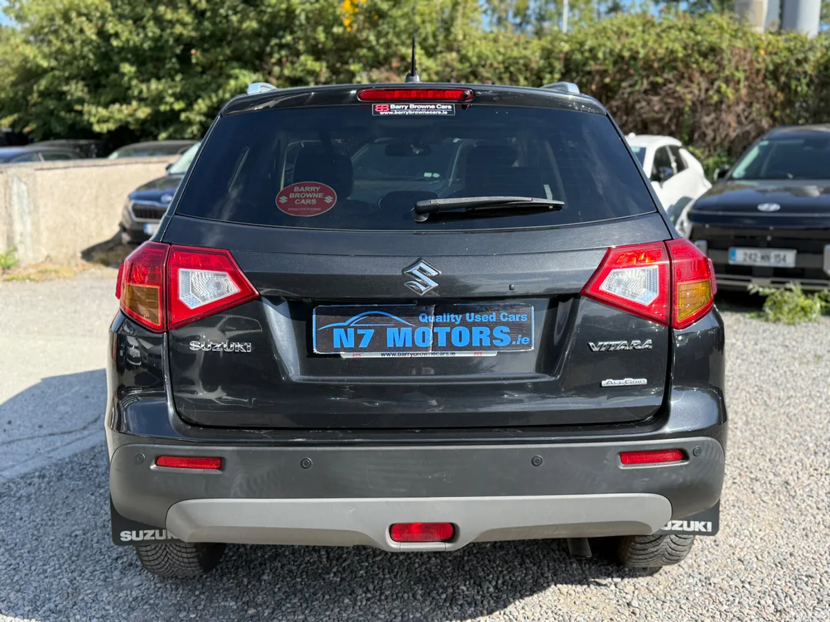 Suzuki Vitara SUV, Diesel, 2017, Black