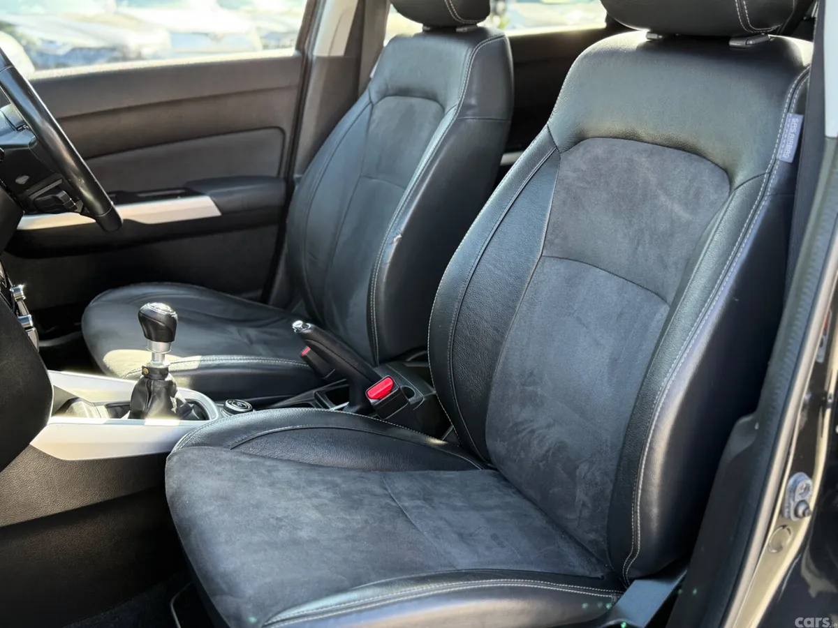 Suzuki Vitara SUV, Diesel, 2017, Black