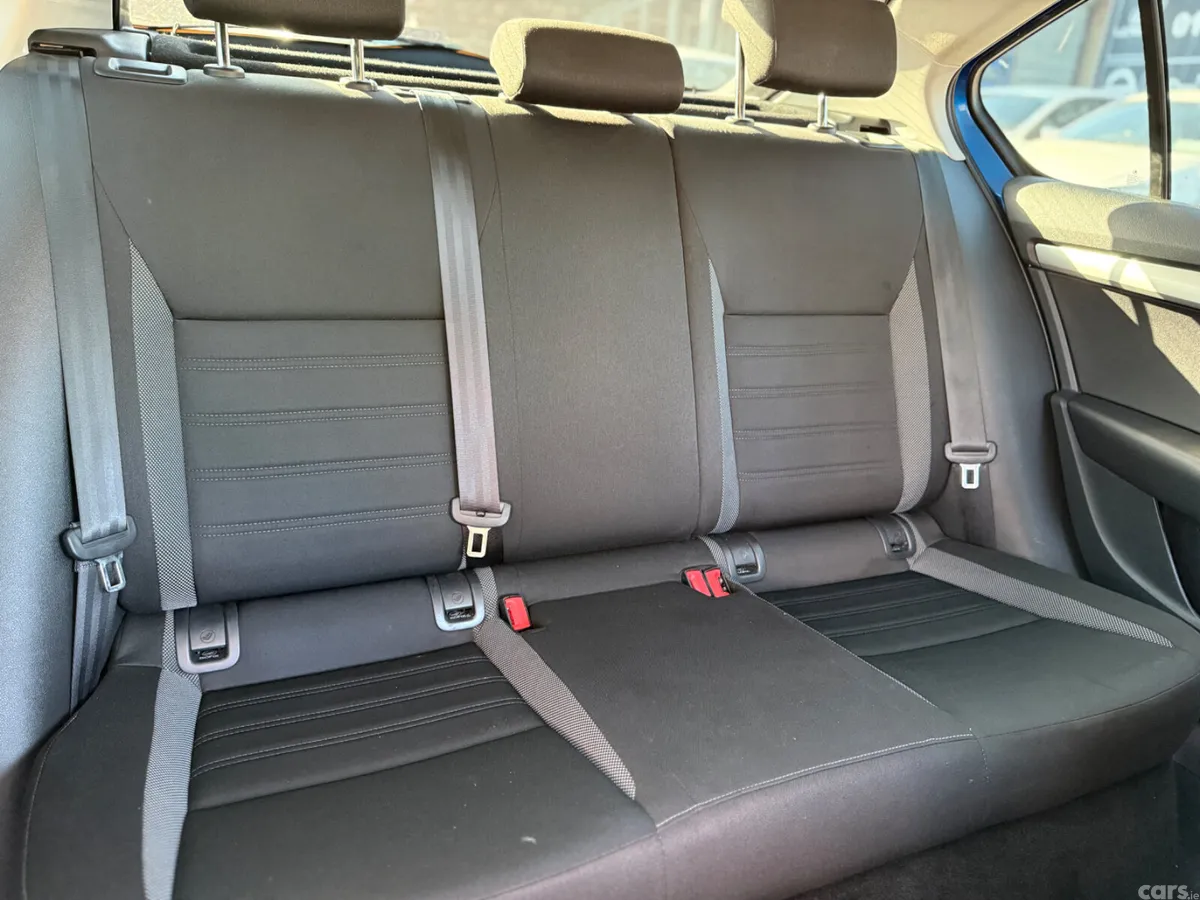 Skoda Octavia Saloon, Petrol, 2020, Blue