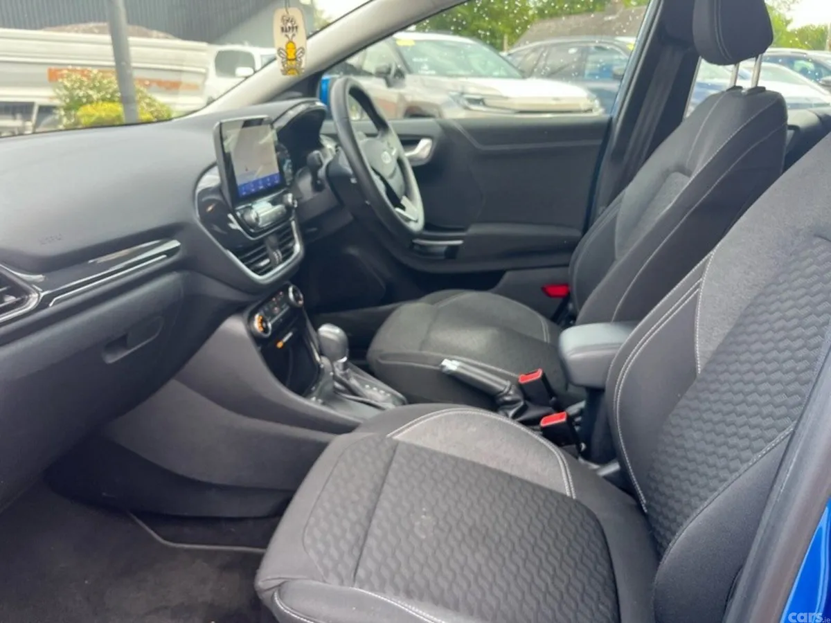 Ford Puma MPV, Petrol, 2024, Blue