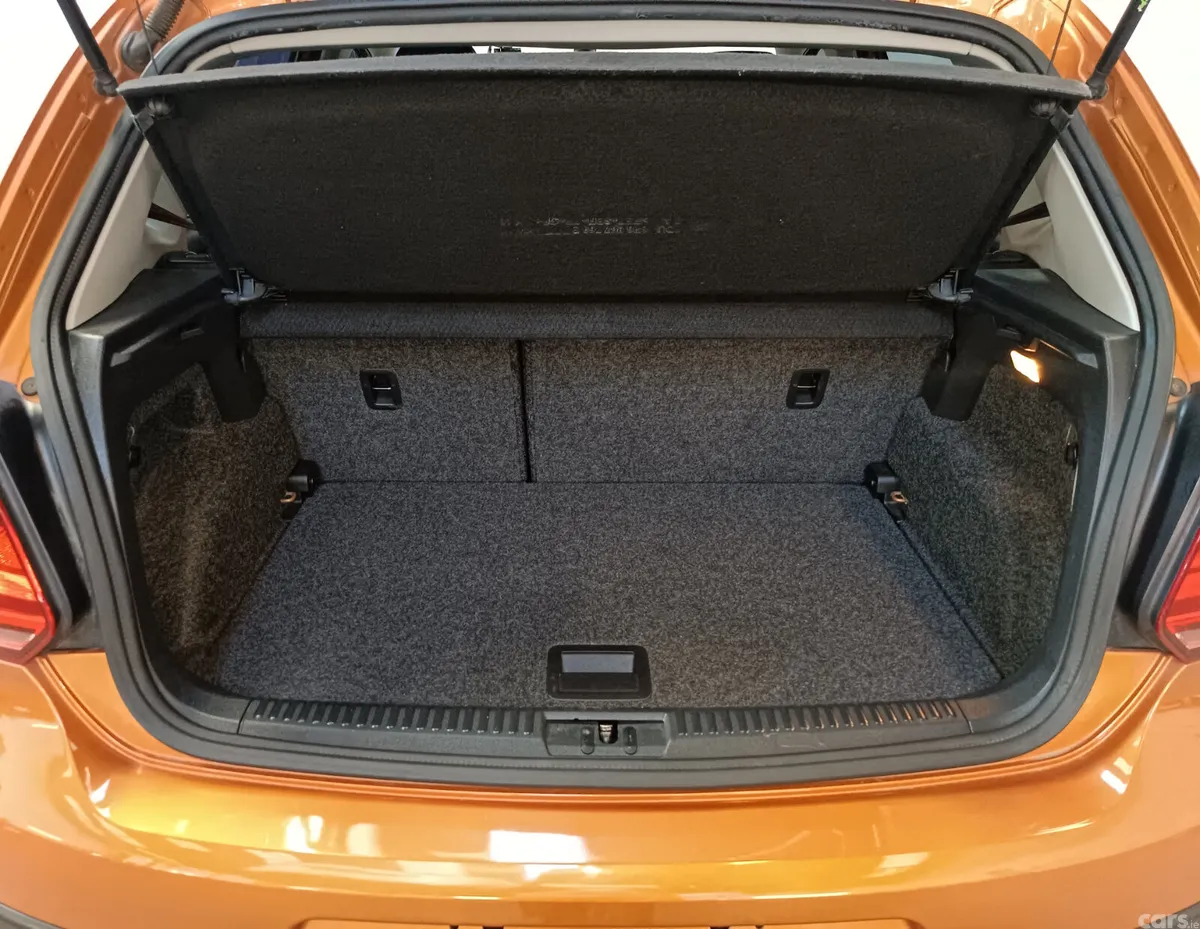 Volkswagen Polo Hatchback, Petrol, 2016, Orange