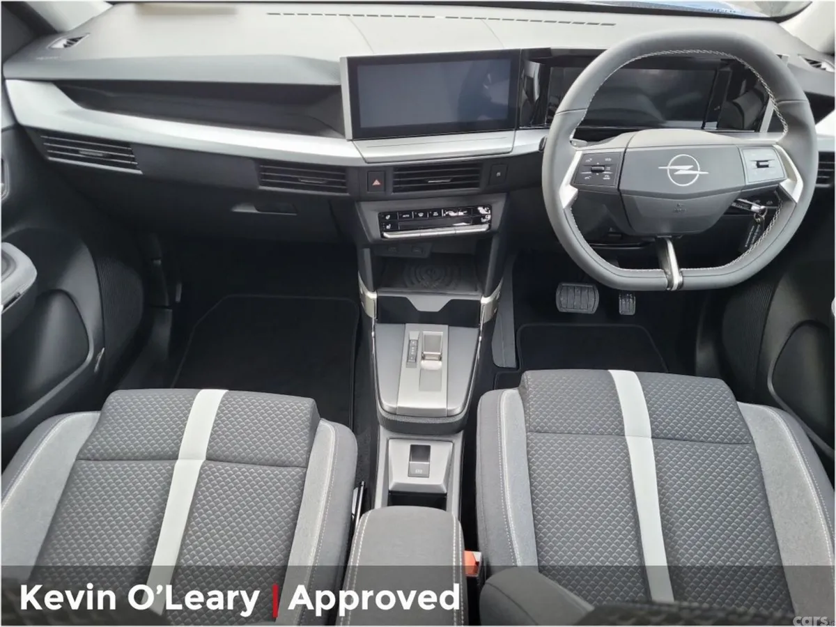 Opel Frontera SUV, Petrol Hybrid, 2026, Blue