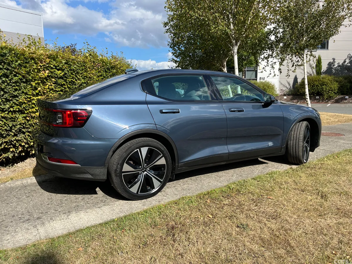 Polestar 2 Hatchback, Electric, 2023, Blue