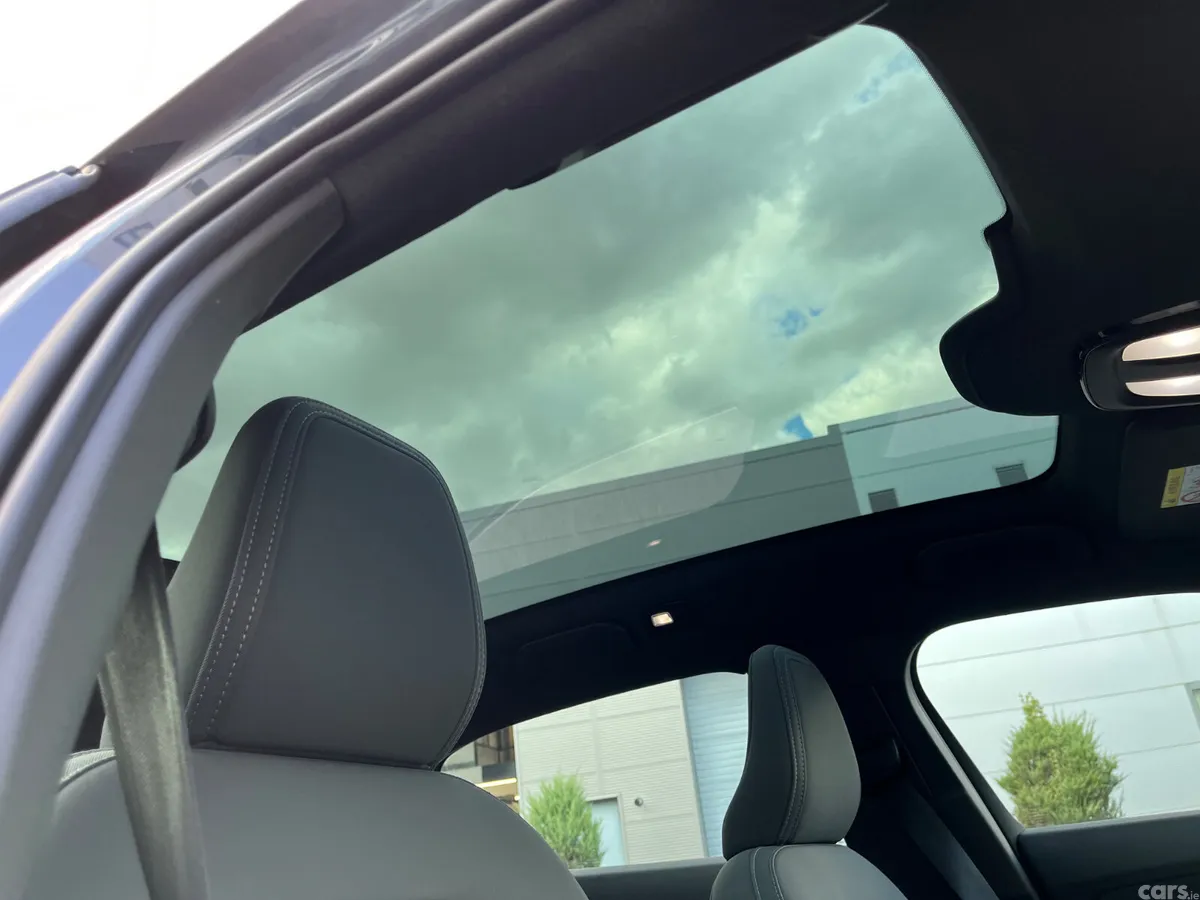 Polestar 2 Hatchback, Electric, 2023, Blue