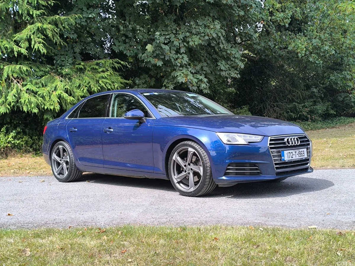 Audi A4 Saloon, Diesel, 2017, Blue
