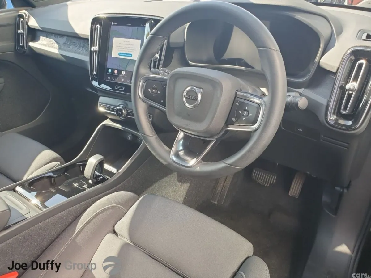 Volvo C40 SUV, Electric, 2023, Black
